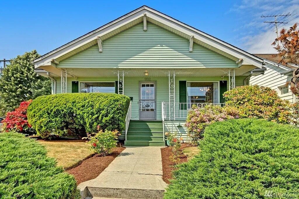 902 N 77th St, Seattle, WA 98103 House Rental in Seattle, WA