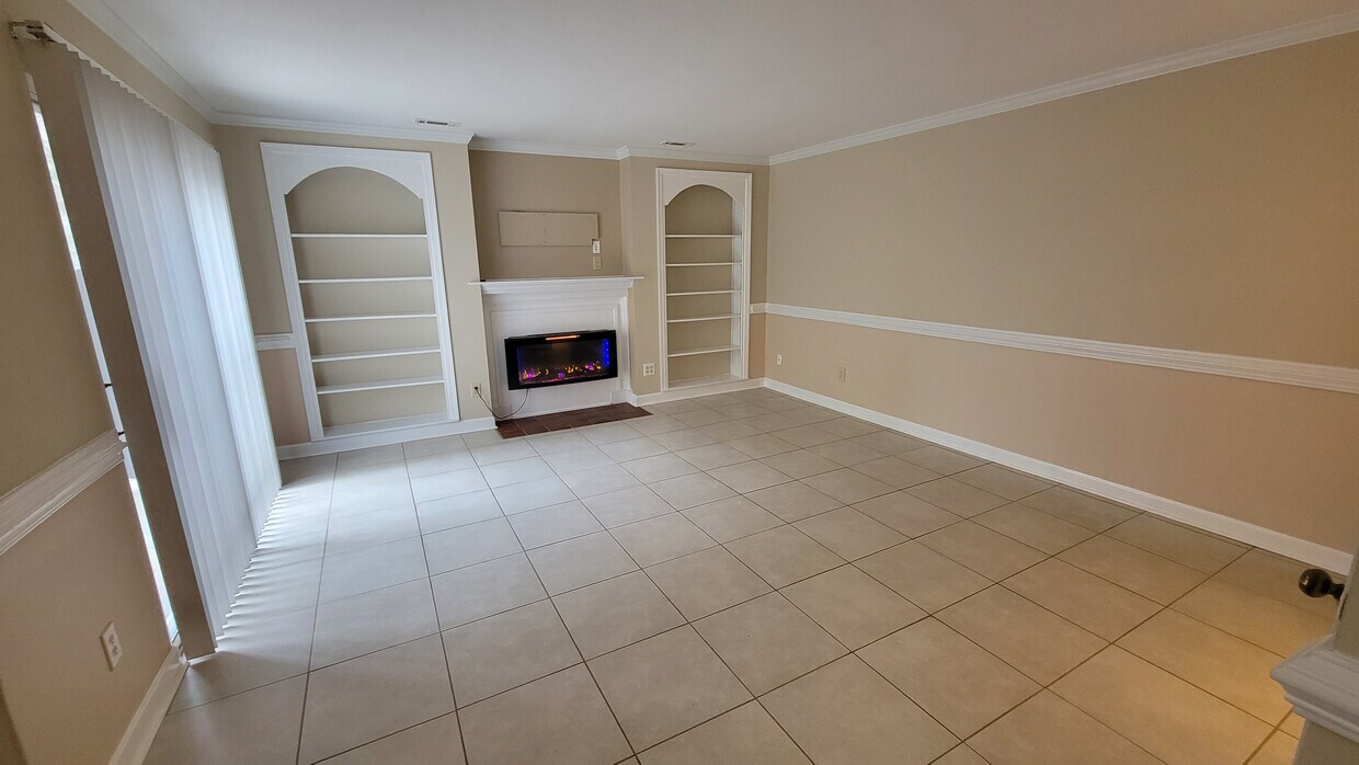 383 Summerwalk Cir Unit 383, Chapel Hill, NC 27517 Condo for Rent in