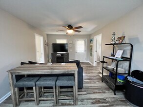 Building Photo - 3213 Willis St