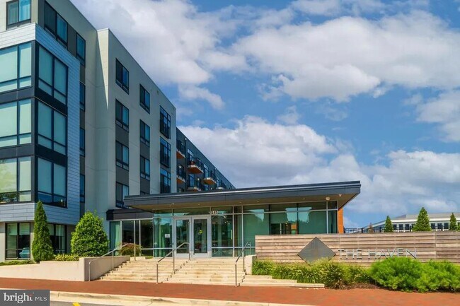 Foto del edificio - 145 Riverhaven Dr