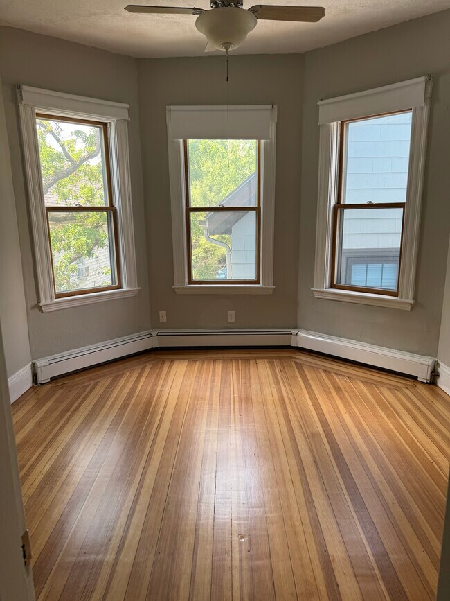 Bedroom 1 - 410 Norfolk St