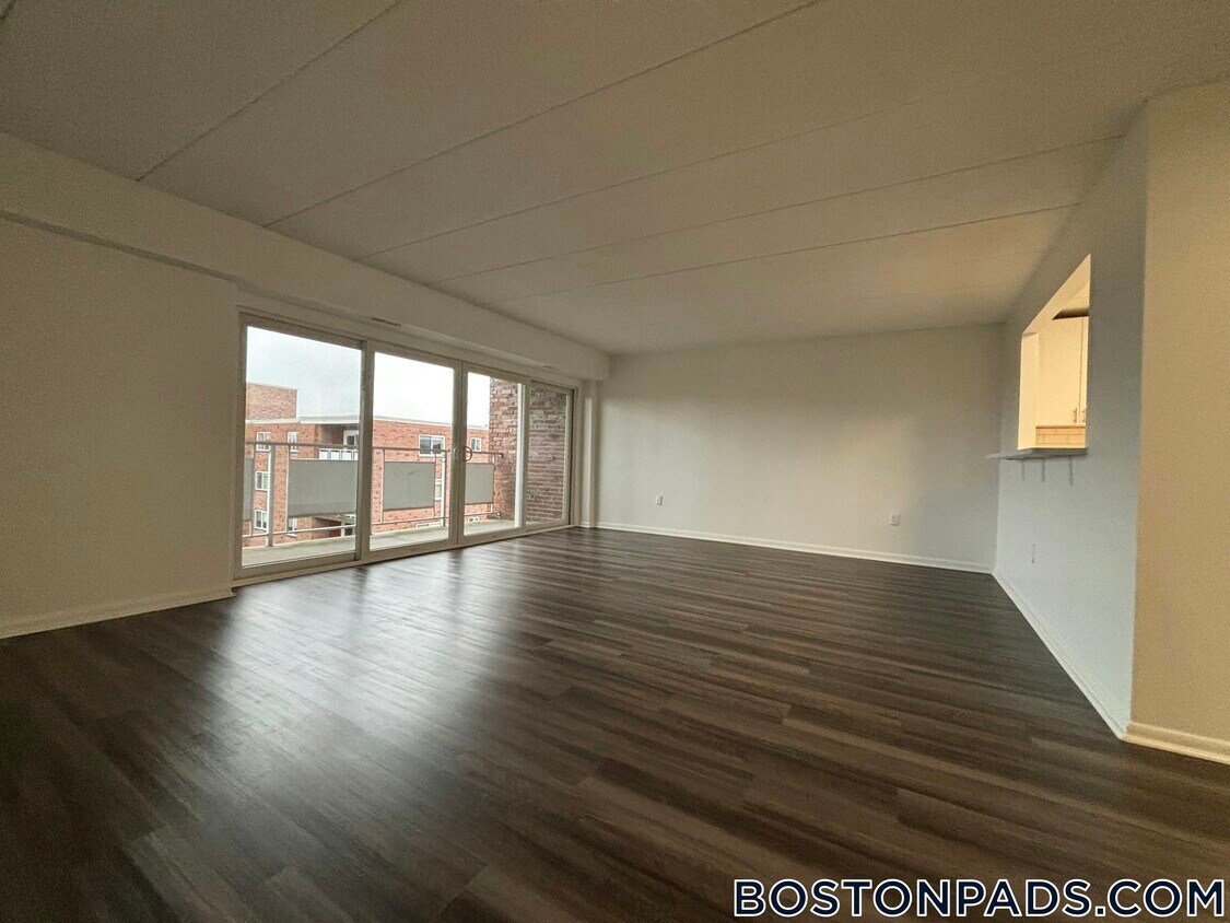 Foto del edificio - 55 Hill Rd