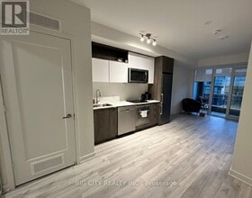 Building Photo - 60 Princess St