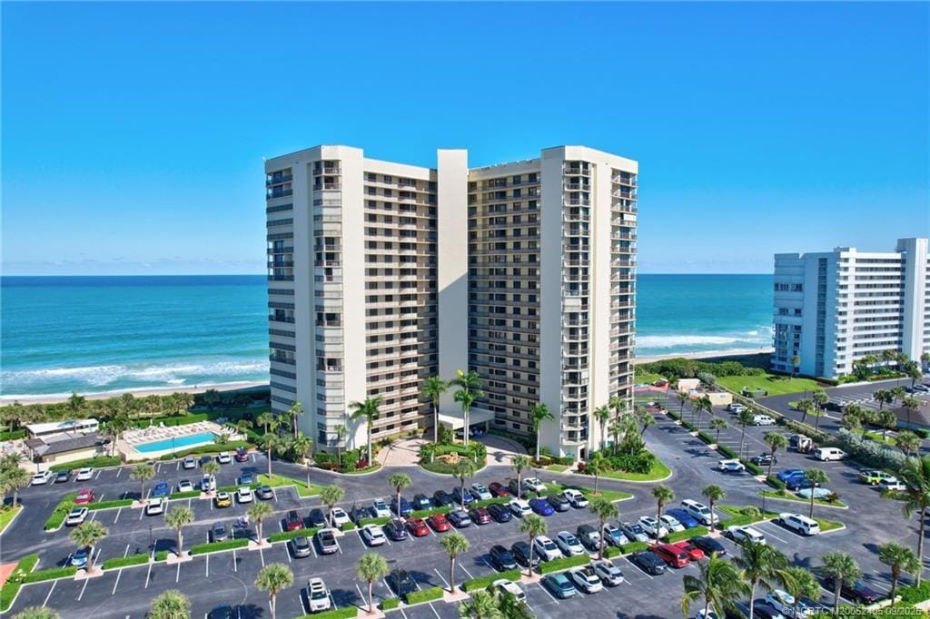 Foto principal - 9550 S Ocean Dr