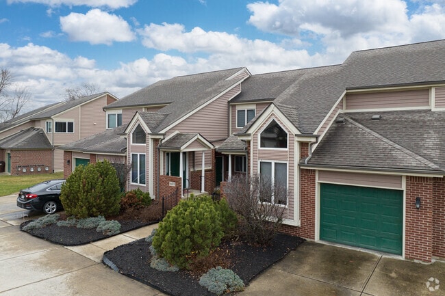 Building Photo - 8403 Washington Village Dr