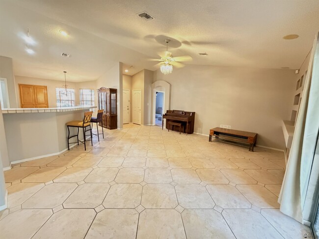 Foto del edificio - 3905 W 18th St