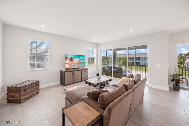 Building Photo - 2603 Seychelles Cir