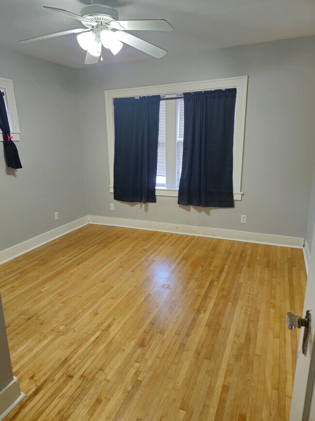 Foto del edificio - 1104 5th Ave S