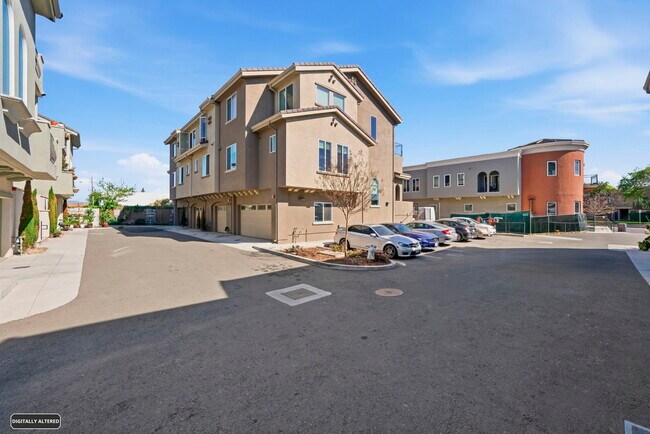 Foto del edificio - 817 Estancia Ter