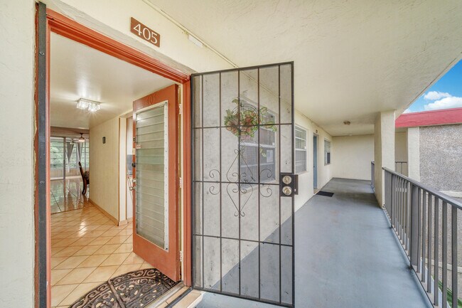Building Photo - 3070 NW 48th Terrace
