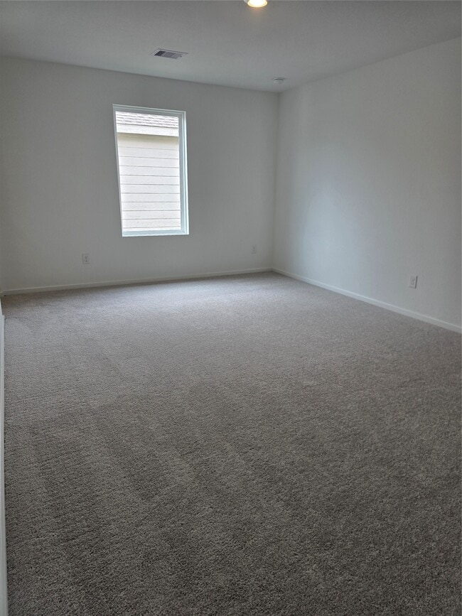 Building Photo - 25560 Blossom Ct
