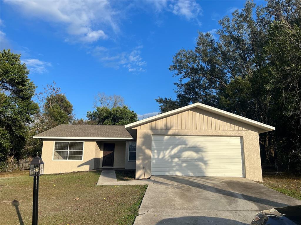 9 Lake Ct Loop, Ocala, FL 34472 House Rental in Ocala, FL