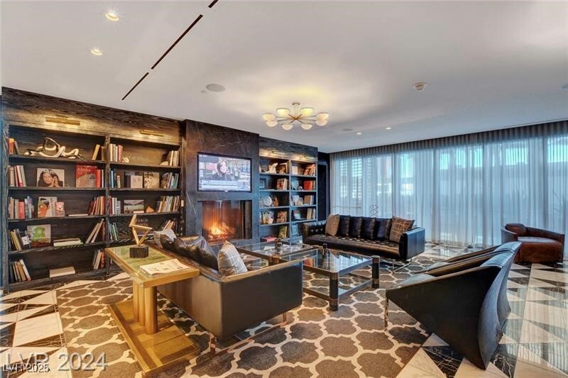 Foto principal - 4471 Dean Martin Dr