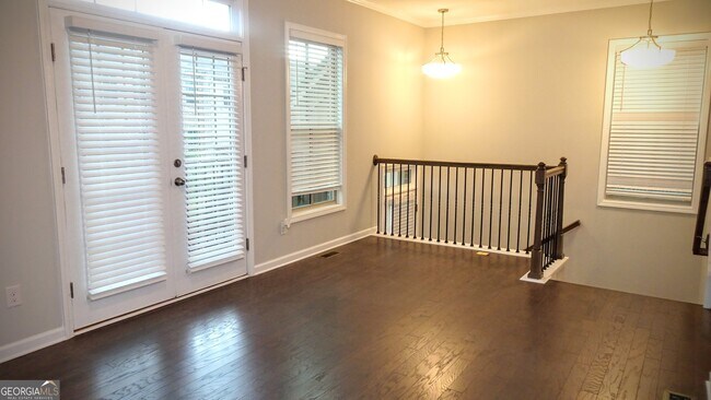 Foto del edificio - 320 Northaven Ave