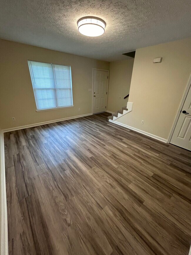Building Photo - 3409 Gatewood Ct