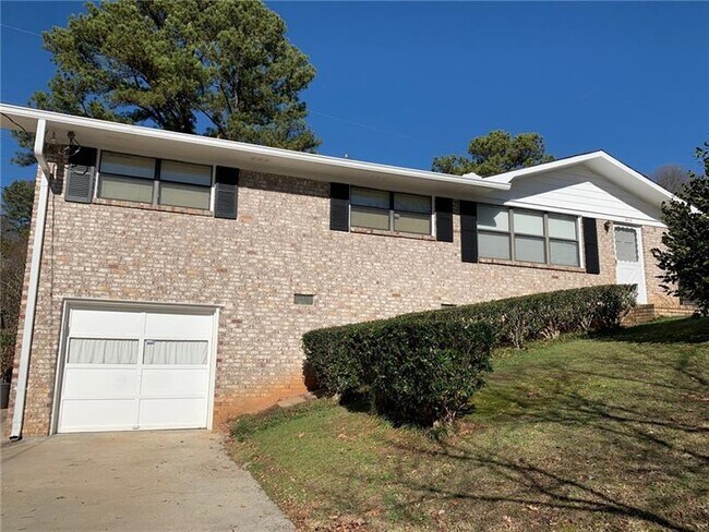 Building Photo - 2910 Marlin Dr