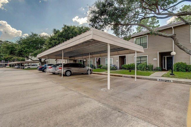 Building Photo - 14911 Wunderlich Dr