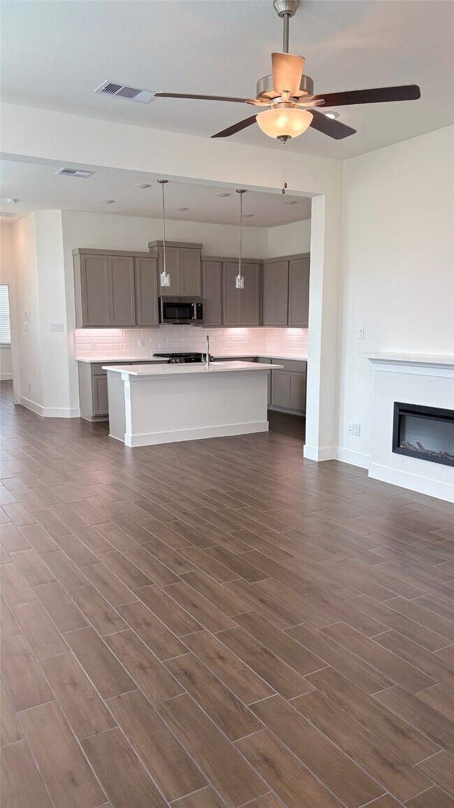 Building Photo - 5206 Sage Hls Dr