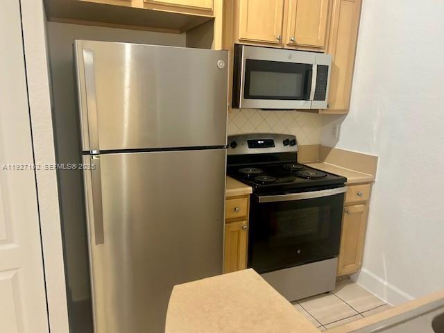 Foto del edificio - 6001 SW 70th St