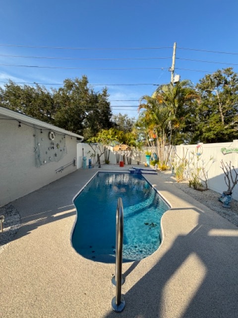 Building Photo - 757 52nd Ave N