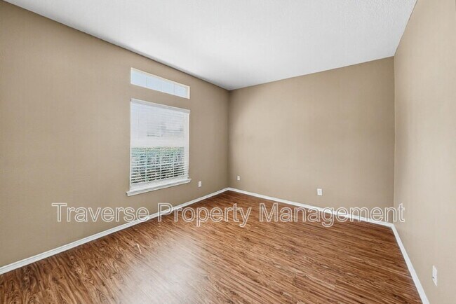 Building Photo - 5208 Novato Pl