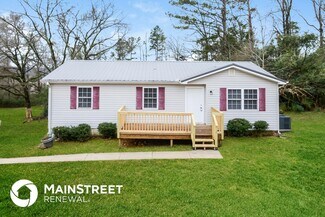 Building Photo - 1003 Oak Blvd