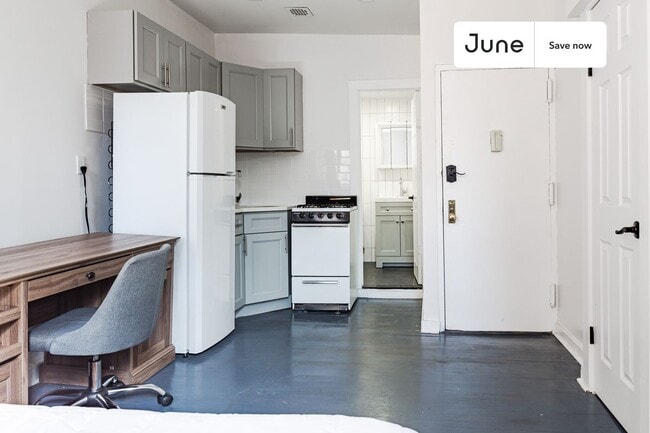 Photo - 324 1/2 East 8 Street Apartment