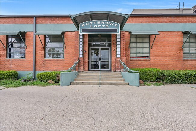 Foto del edificio - 2309 Harborside Dr