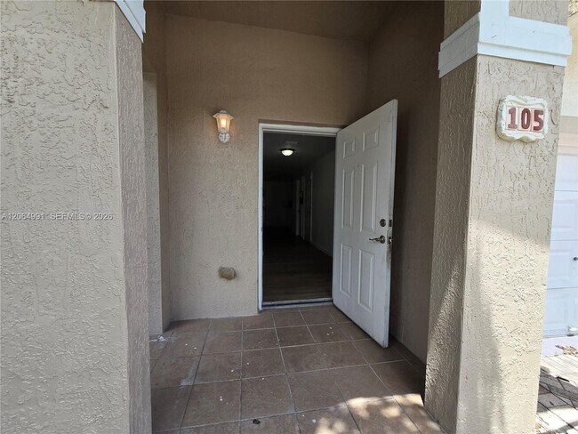 Foto del edificio - 14142 SW 260th St