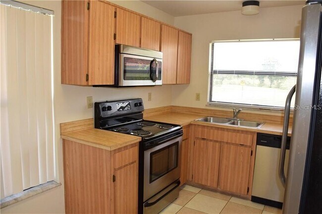 Foto del edificio - 470 Hunter Cir