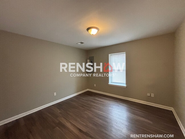 Building Photo - 440 Joe Joyner Rd