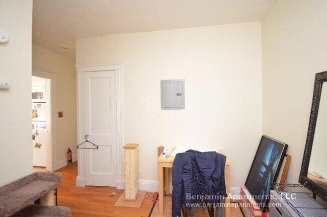 Foto del edificio - 127 Sutherland Rd