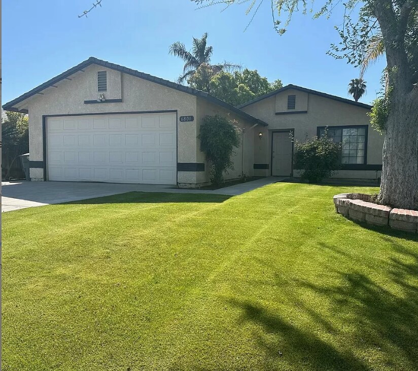 Foto principal - 6801 Kip Way