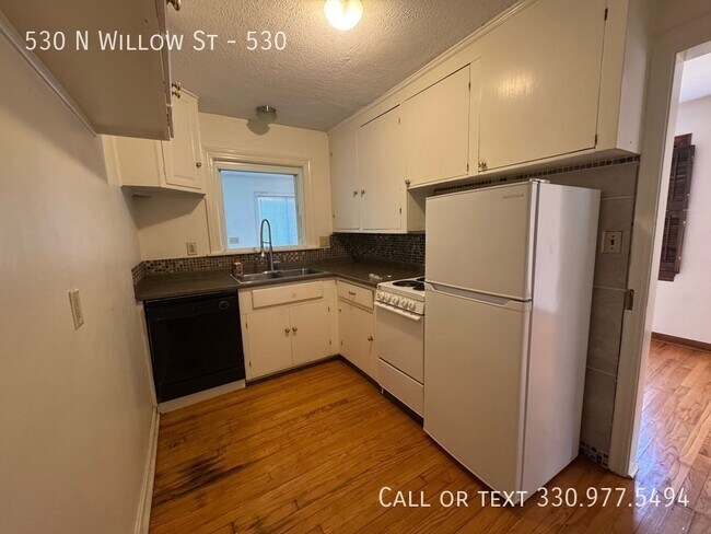 Foto del edificio - 530 N Willow St