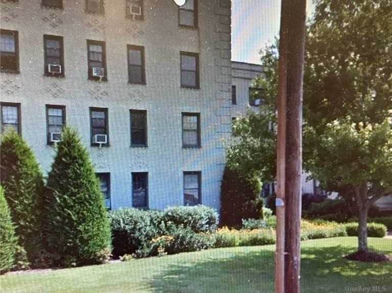 Primary Photo - 230 Atlantic Ave