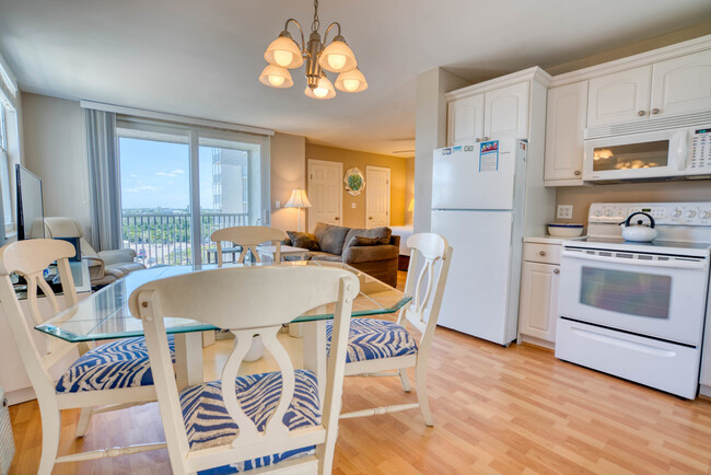 Foto del edificio - 5800 Bonita Beach Rd SW