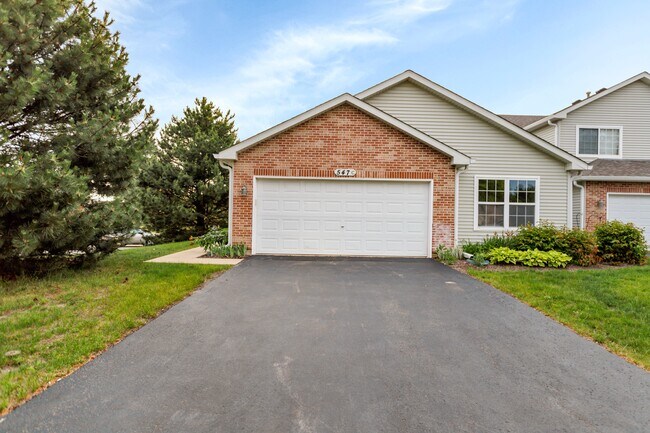 Building Photo - 547 Mallard Ln