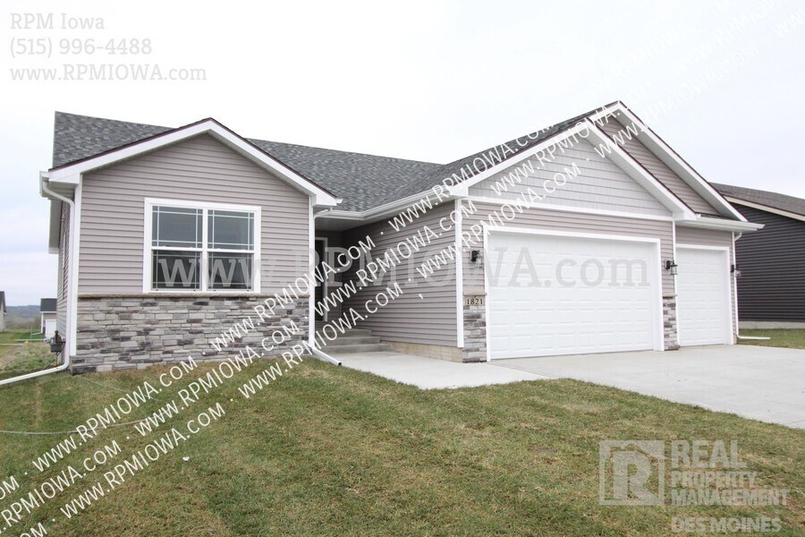 OPEN FLOOR PLAN!! 4 Bedroom, 3 Bath Home ... - OPEN FLOOR PLAN!!  4 Bedroom, 3 Bath Home ...
