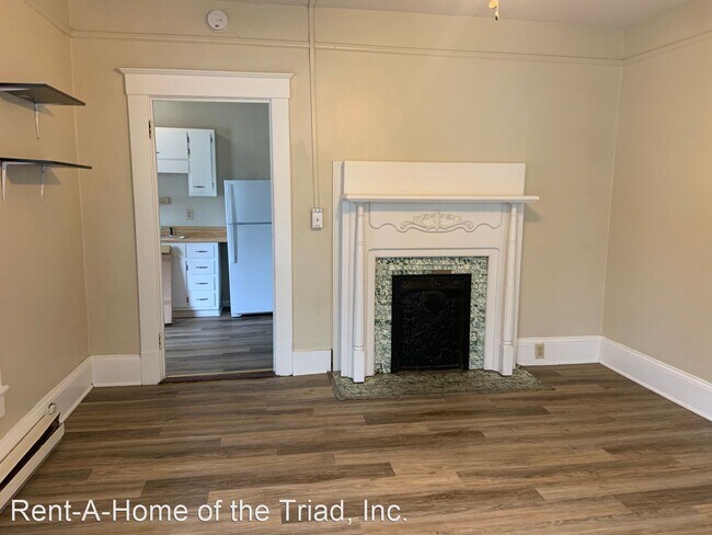 Building Photo - 1 br, 1 bath House - 911 Lexington Avenue 2