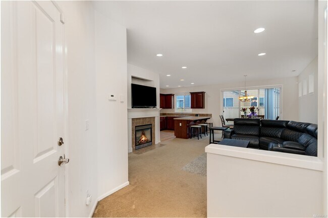 Building Photo - 3932 62nd Avenue Ct E
