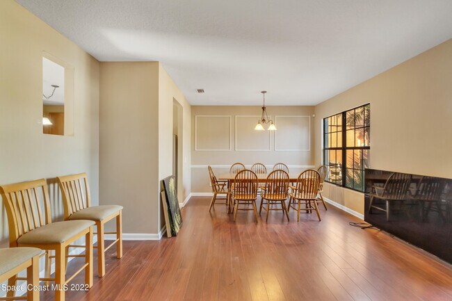 Building Photo - 4565 Millicent Cir