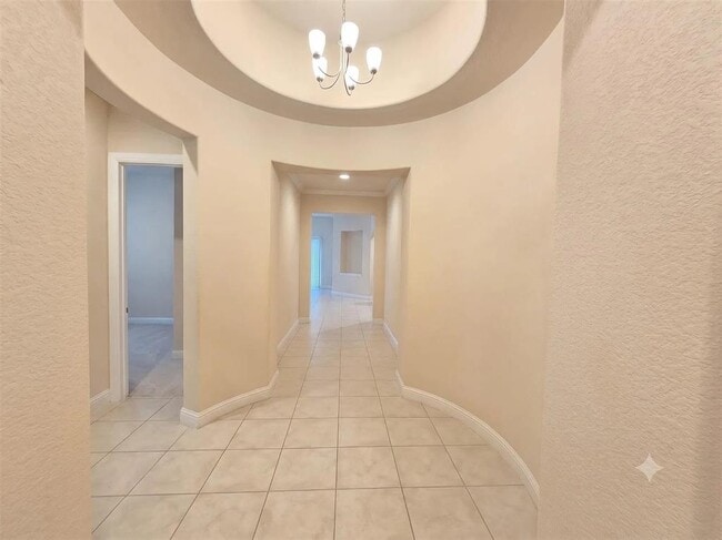 Building Photo - 5612 Fresno Ave
