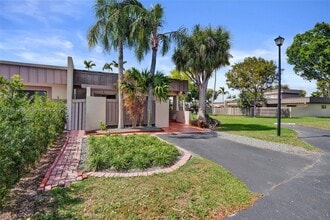 Building Photo - 7382 SW 105th Pl