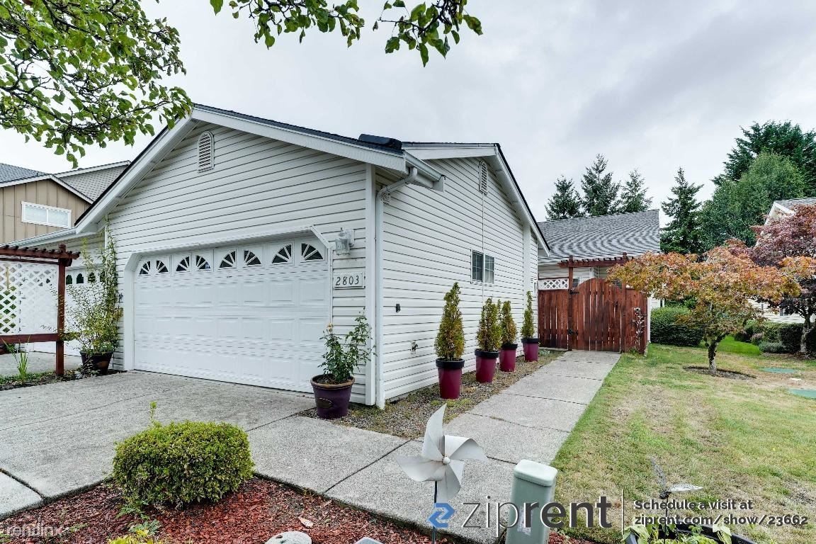 Primary Photo - 2 br, 2 bath Townhome - 2803 Wilton Ln E, ...