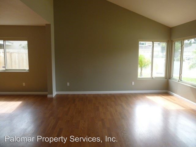 Building Photo - 4 br, 3 bath House - 4584 Warwick Circle