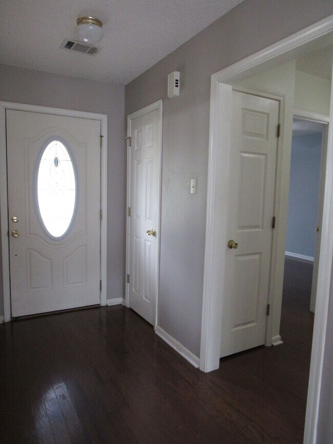 Building Photo - 35 G St