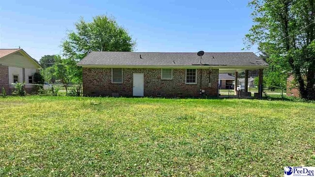 Building Photo - 1109 E Macree Terrace