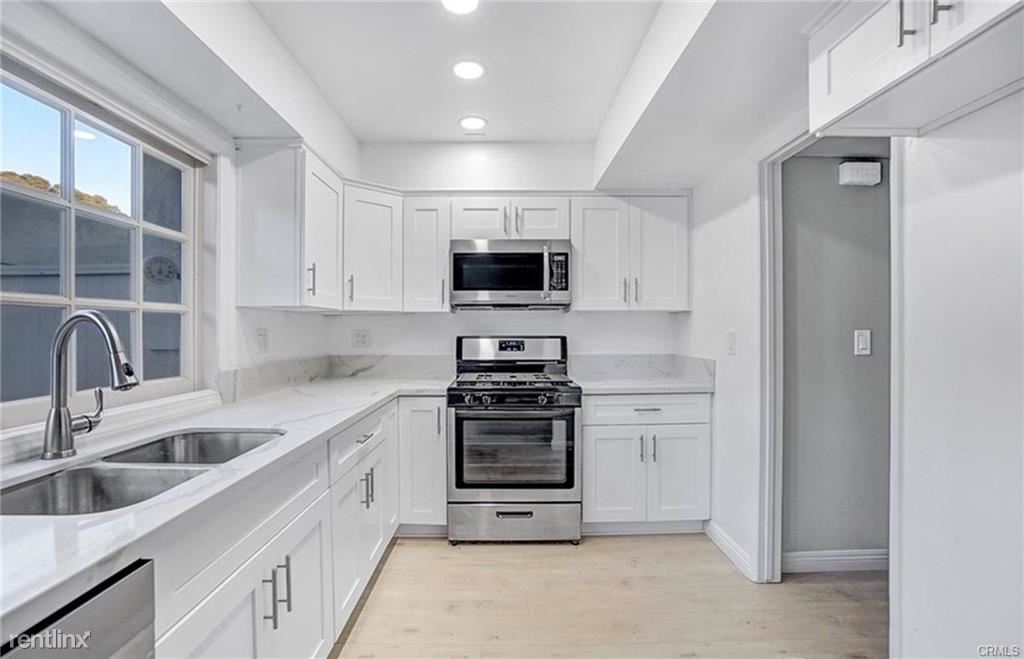 Primary Photo - 3 br, 1.5 bath House - 2450 Vista Hogar