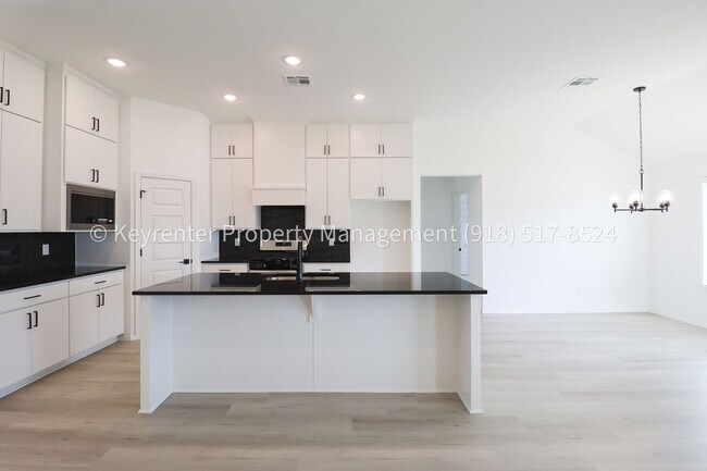 Foto del edificio - Stunning New Construction Simmons Home - 5 Bed 3 Bath