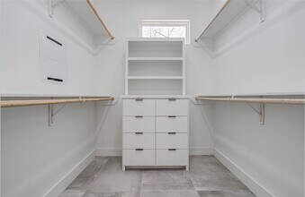 Building Photo - 4603 Edison St